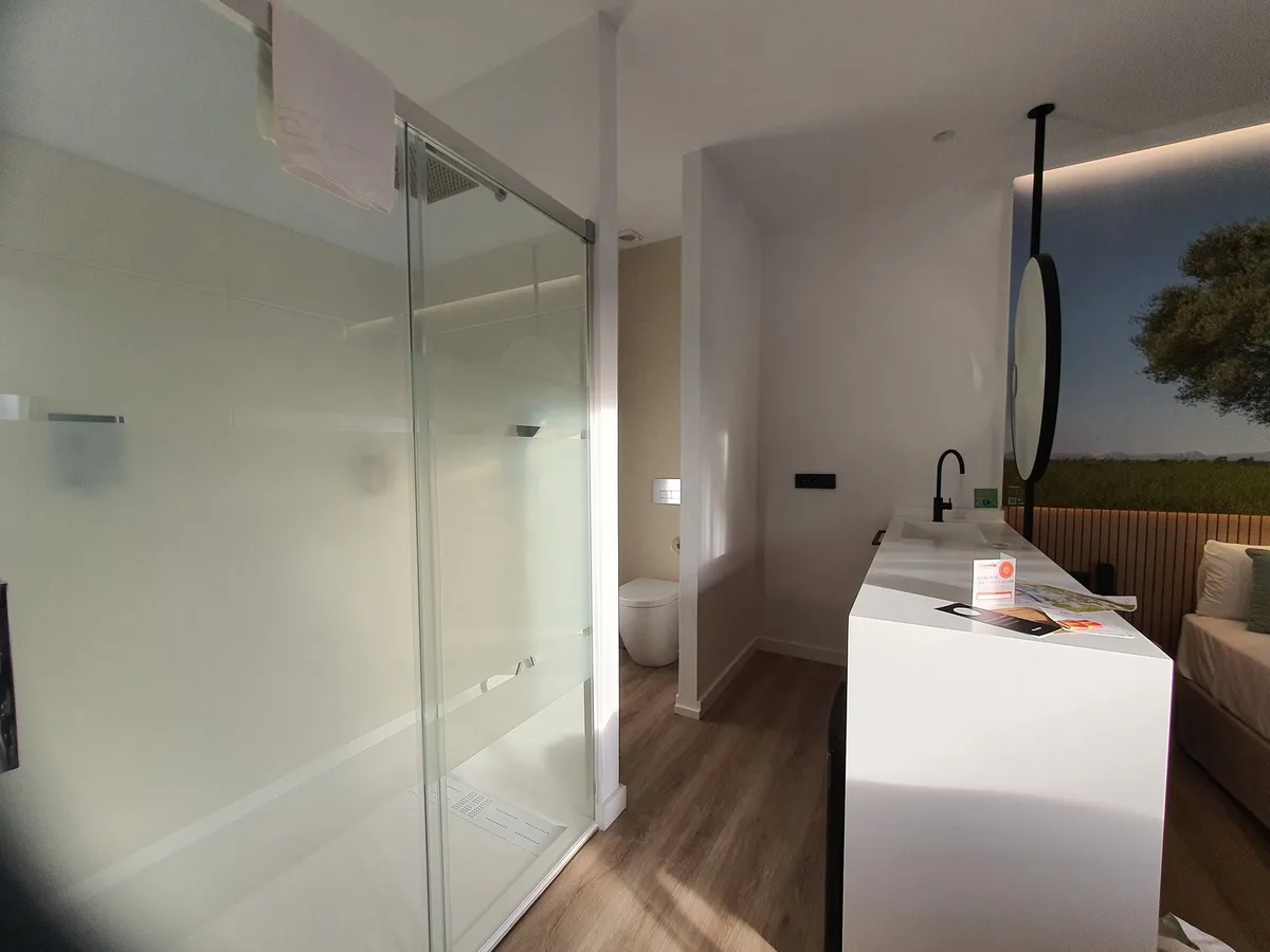 Alannia Salou — 5