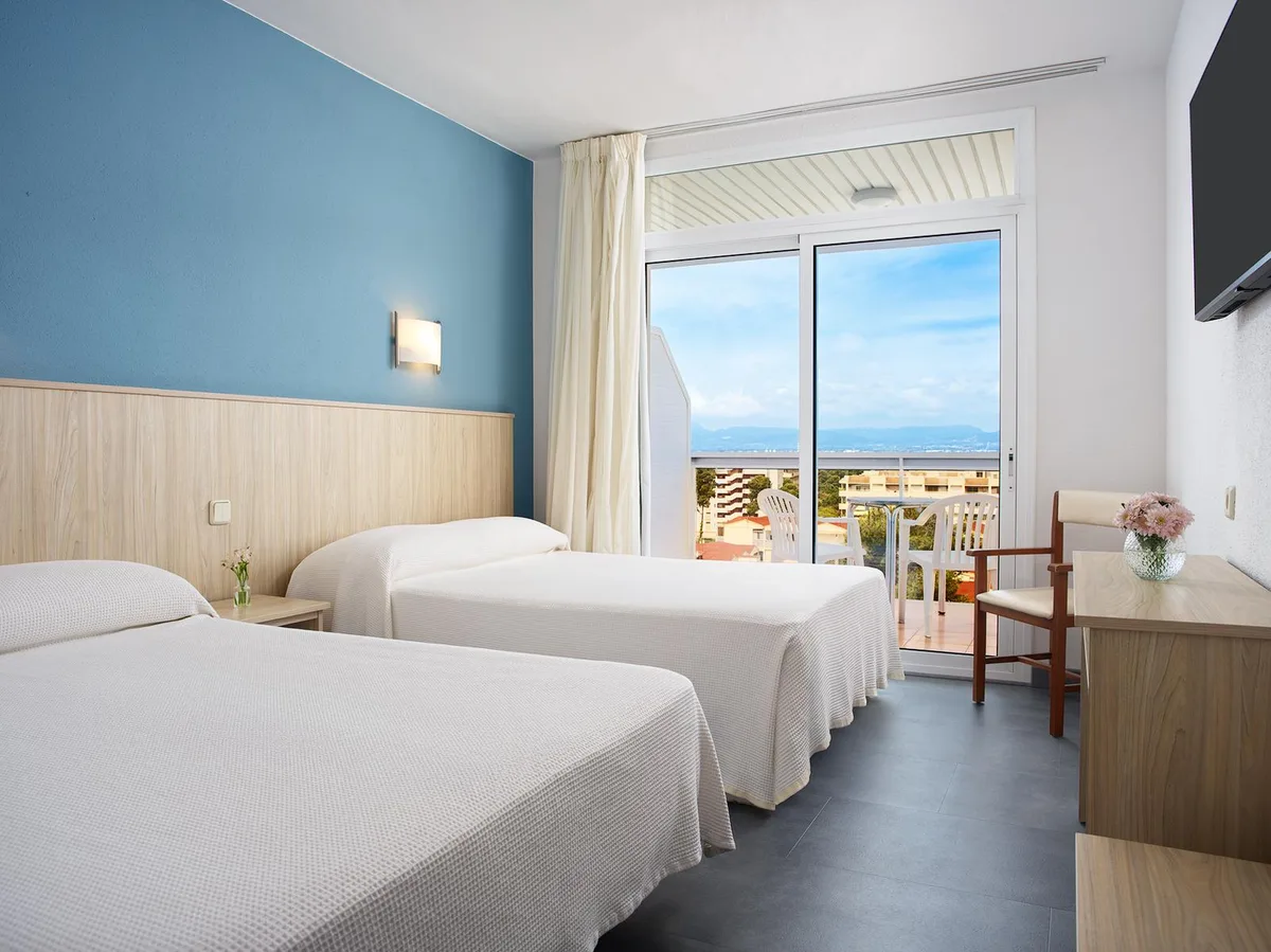 Hotel Marinada — 3