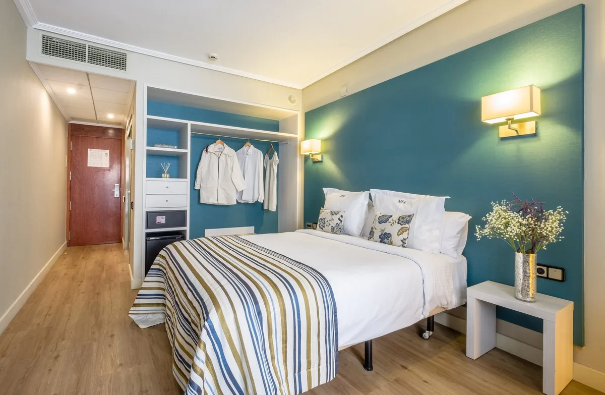 Num Hotel — 3