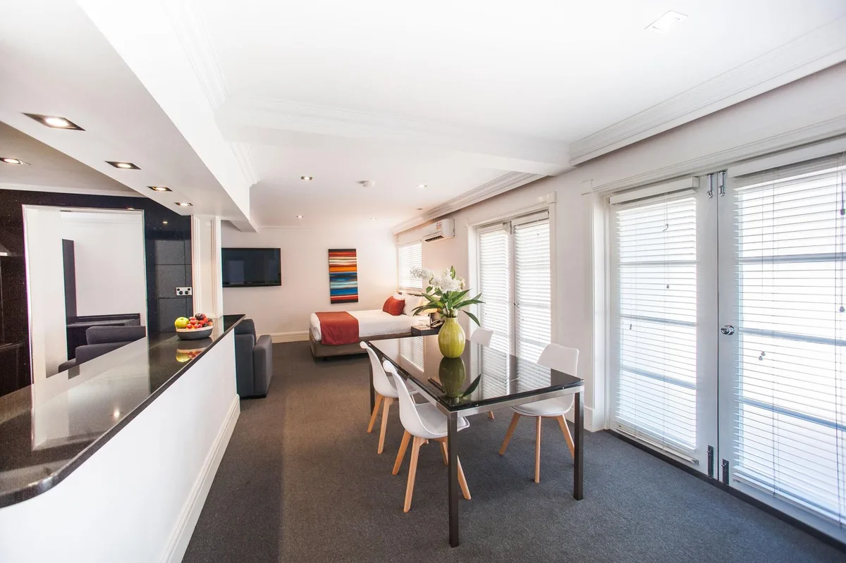 Ramada Hotel & Suites by Wyndham Sydney Cabramatta