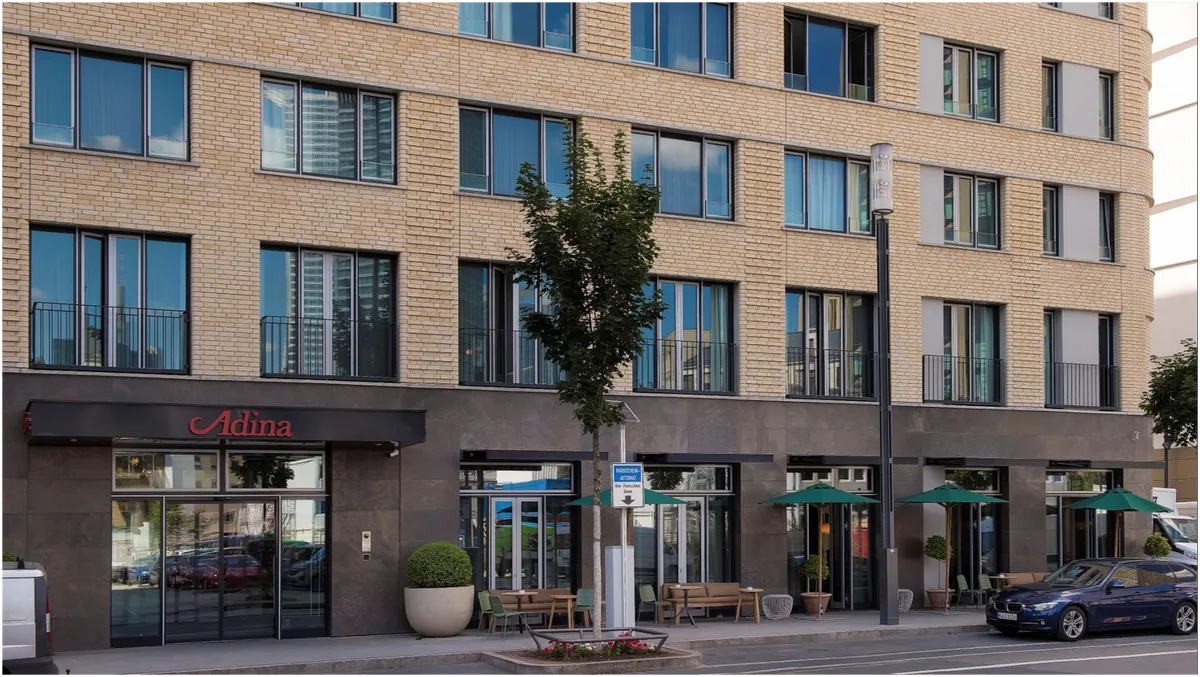 Adina Frankfurt Westend — 2