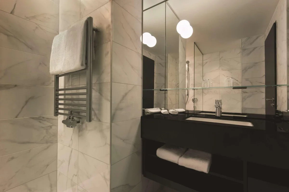 Adina Frankfurt Westend — 5