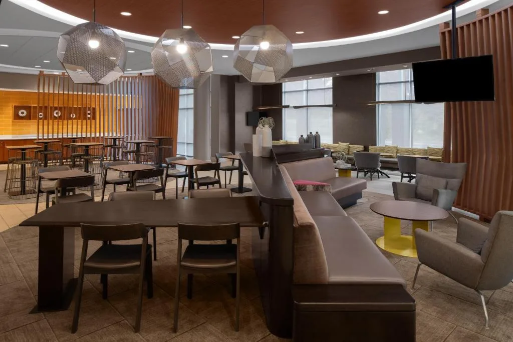 SpringHill Suites Pittsburgh Southside Works — 5
