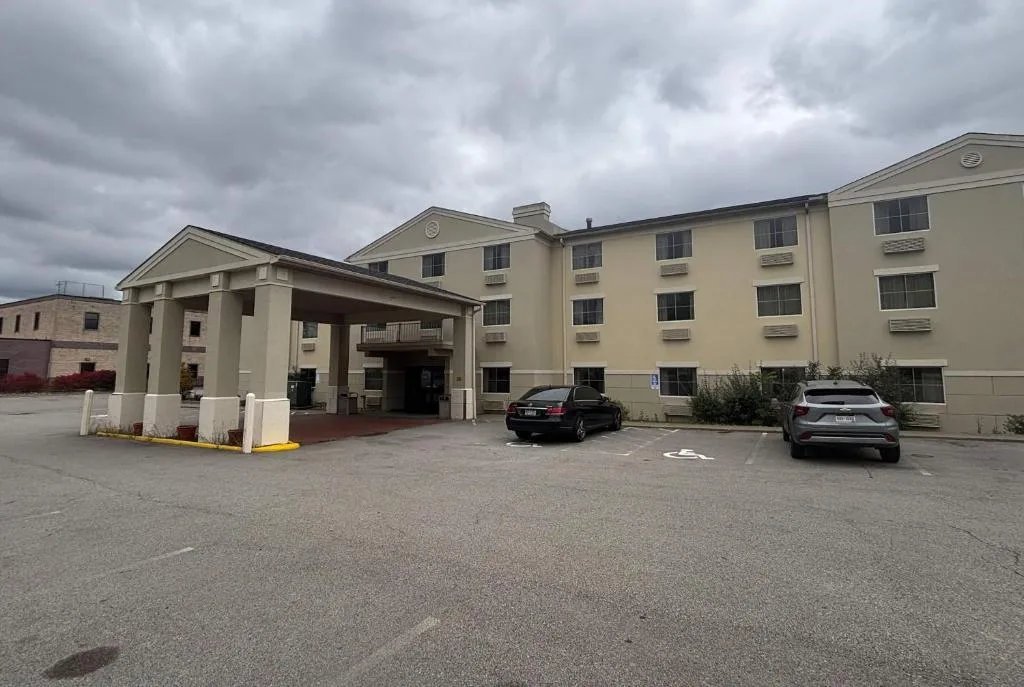 Wingate by Wyndham Pittsburgh West Mifflin