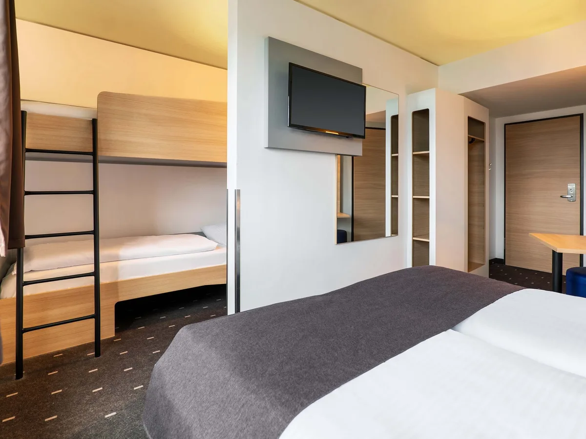 B&B HOTEL Stuttgart-Airport/Messe — 3
