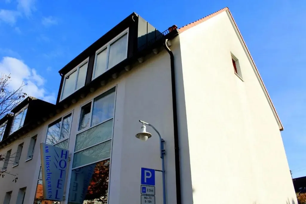 Hotel am Hirschgarten — 4