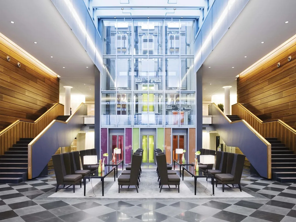 Mövenpick Hotel Stuttgart Airport — 2