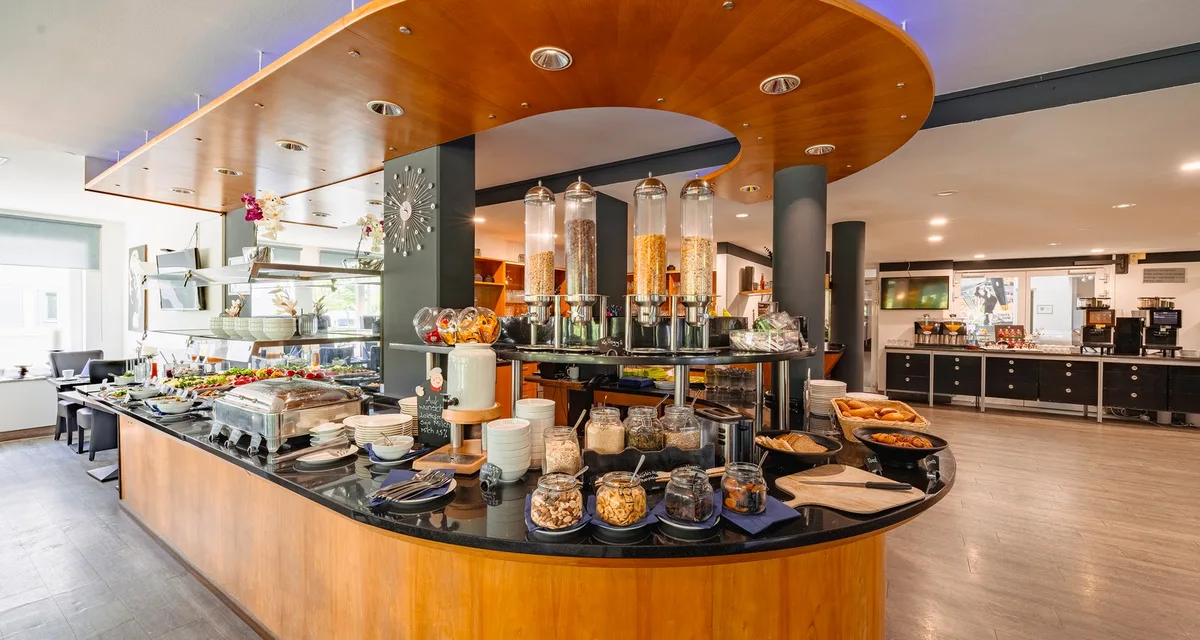 PLAZA INN Stuttgart Airport Messe