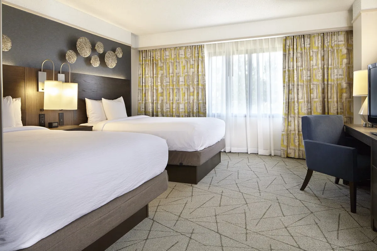 Embassy Suites by Hilton Atlanta Galleria — 2