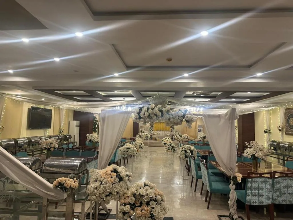 City Oasis Boutique Hotel — 4