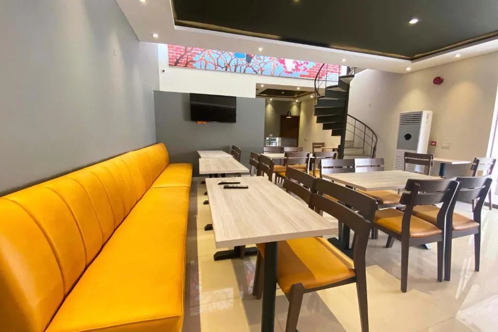 Maati Spaces - Rooms with Kitchen — 3