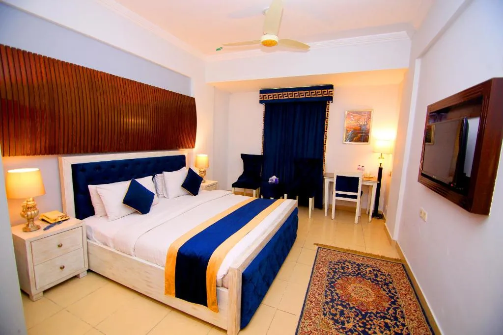 Premier Inn Express Gulberg Lahore — 5