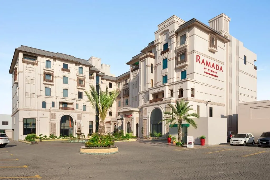 Ramada by Wyndham Lahore Gulberg II — 5