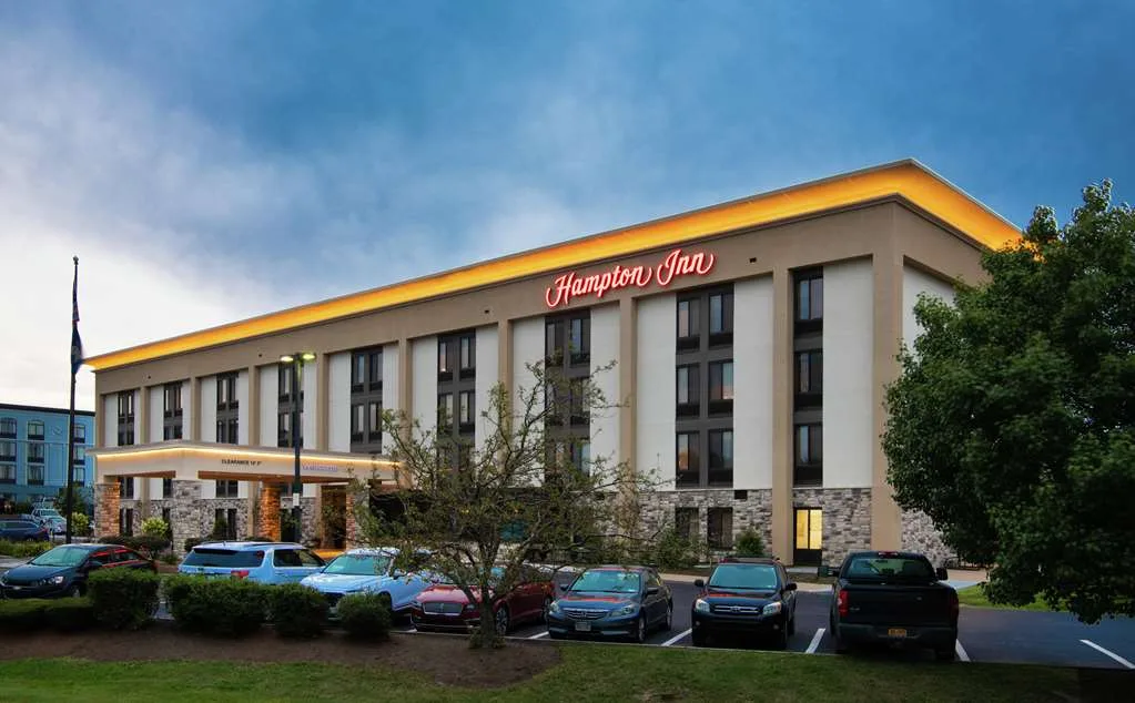 Hampton Inn Erie-South — 2