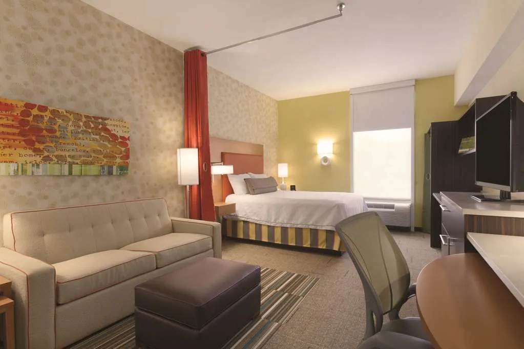 Home2 Suites by Hilton Erie, PA — 4