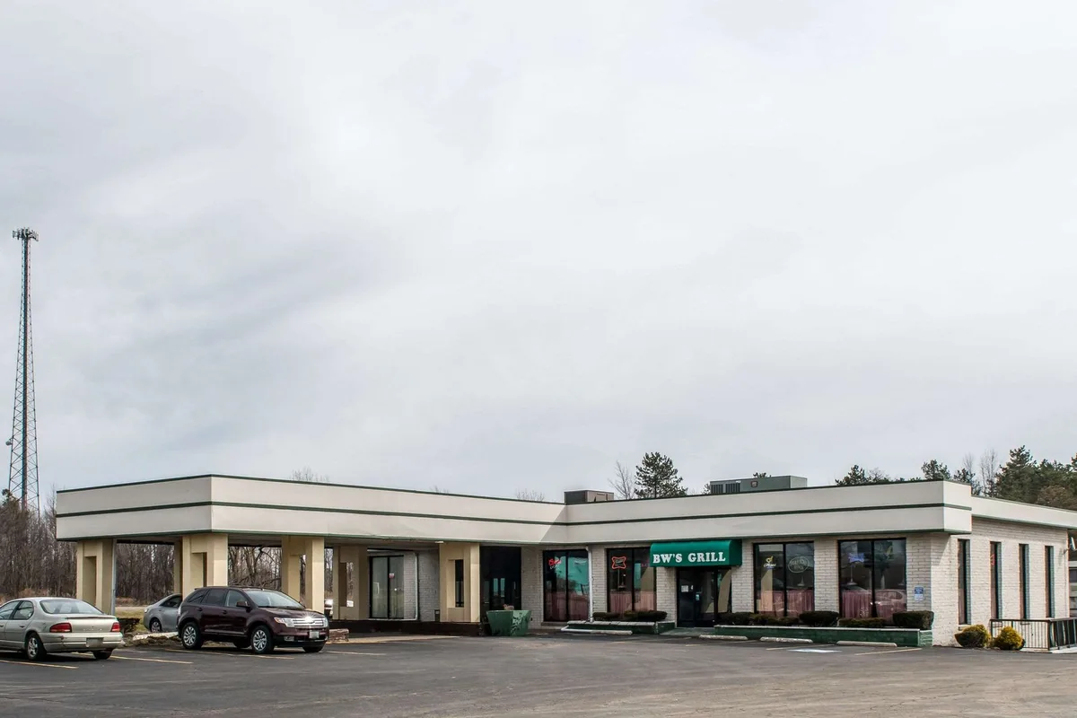 Quality Inn & Suites Fairview - Erie — 5