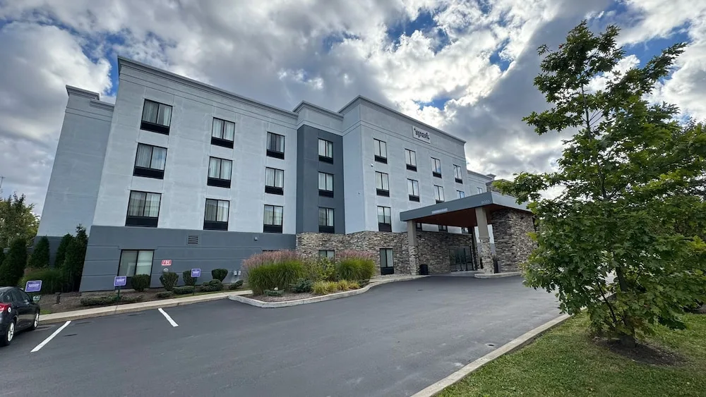 Spark by Hilton Erie