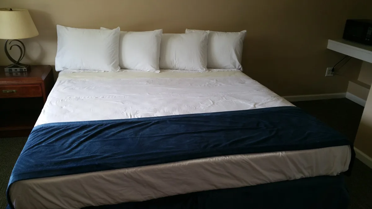 Steelhead Inn — 5