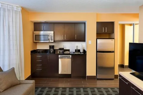TownePlace Suites by Marriott Toronto Northeast/Markham — 4