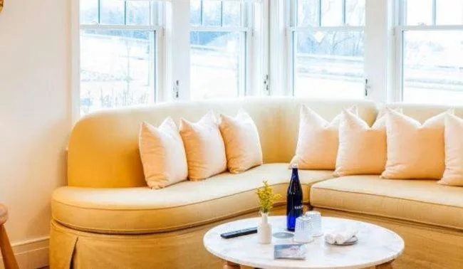 Canoe Place Inn & Cottages — 5