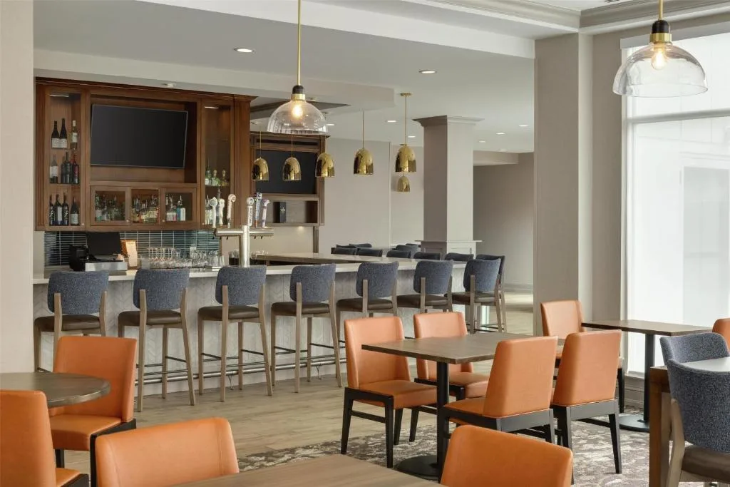 Hilton Garden Inn Riverhead — 5