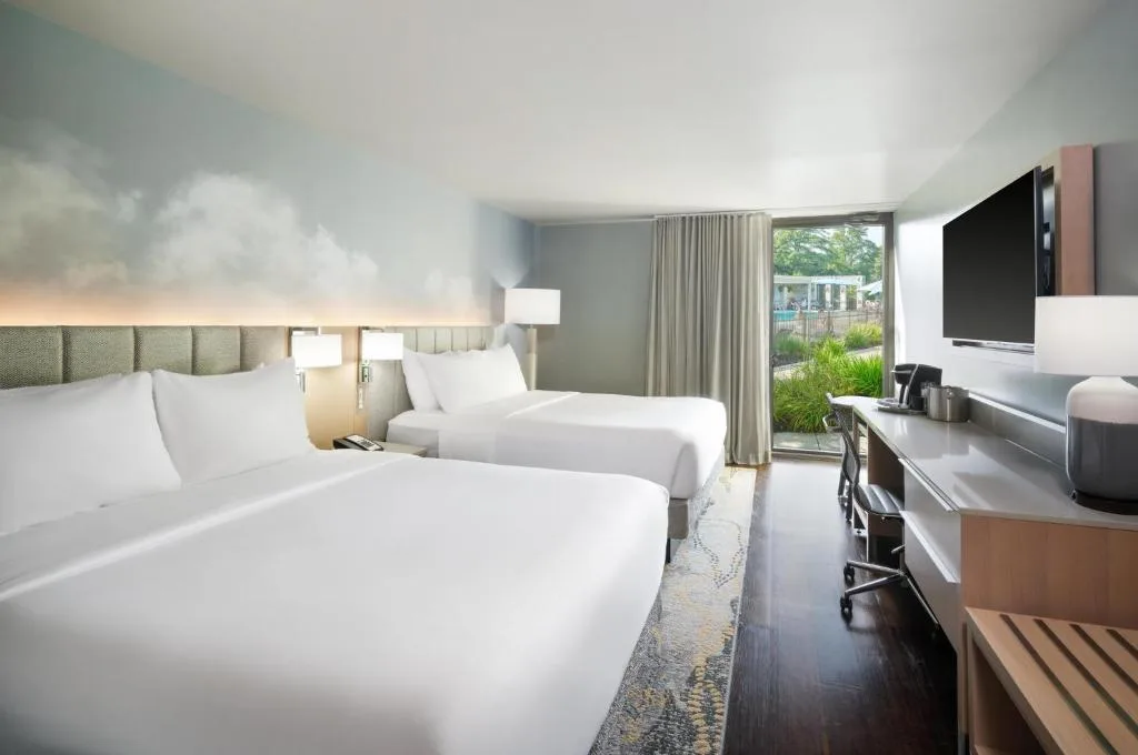 Hotel Indigo Long Island - East End by IHG