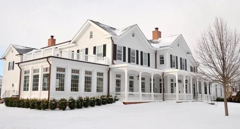 The Quogue Club — 5