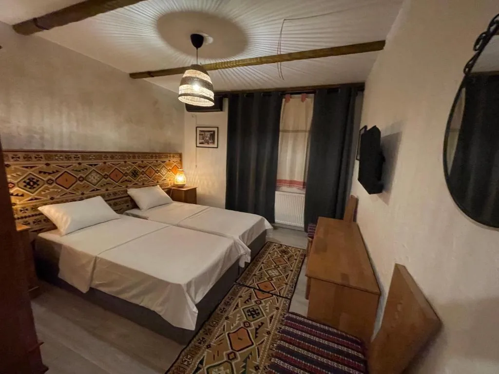 Hotel Casa Romaneasca — 2