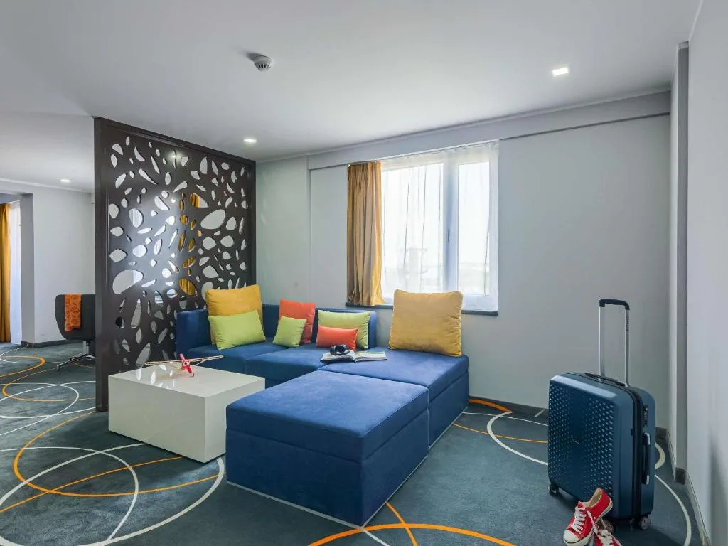 Ibis Styles Bucharest Airport — 2