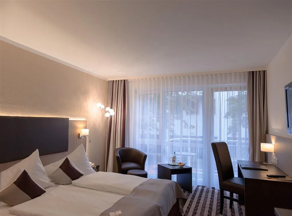 Best Western Plus Parkhotel Erding — 3