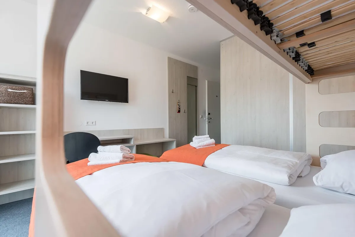 Motel Einstein
