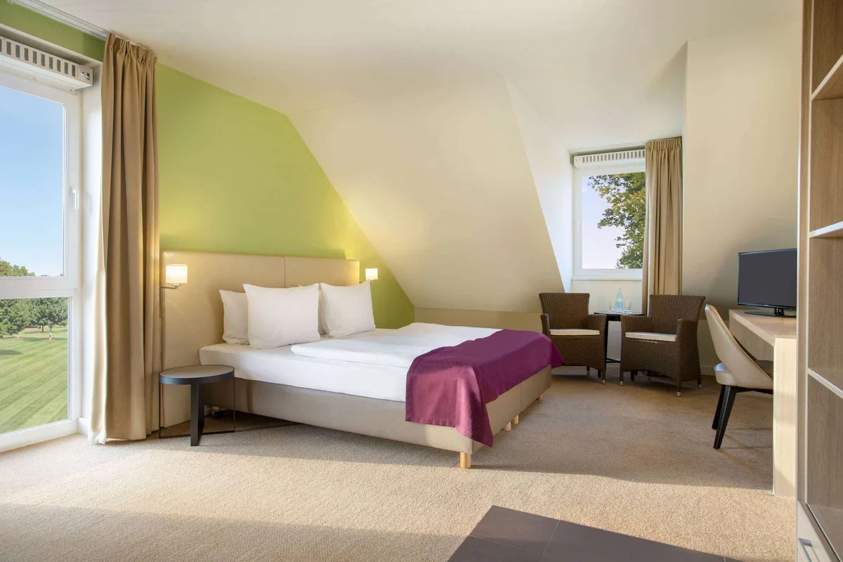 Ramada by Wyndham Muenchen Airport — 3