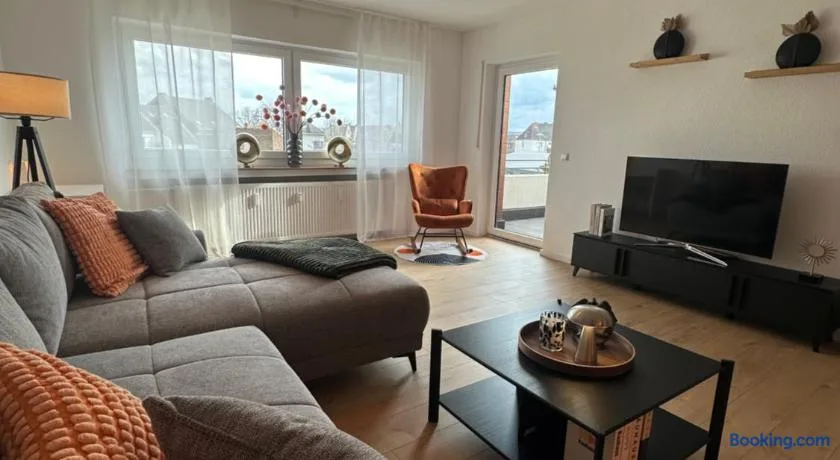 Premium Apartment Euskirchen Zentrum - Balkon & Parkplatz — 1