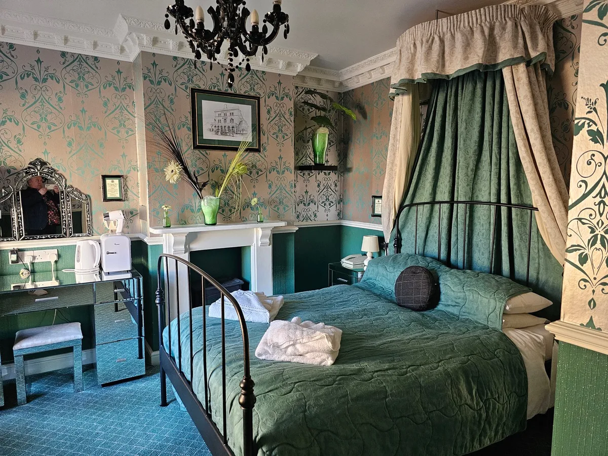 The Royal Hotel — 4
