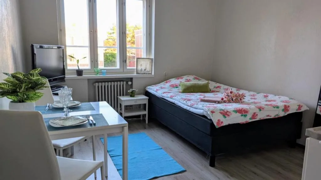Kasarminkadun Basic Cozy 19,5 m2 — 2