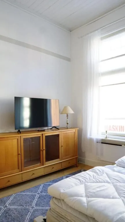 Wanha Rovastiinna, SELF-SERVICE Unique city apartment, FREE WiFi — 4