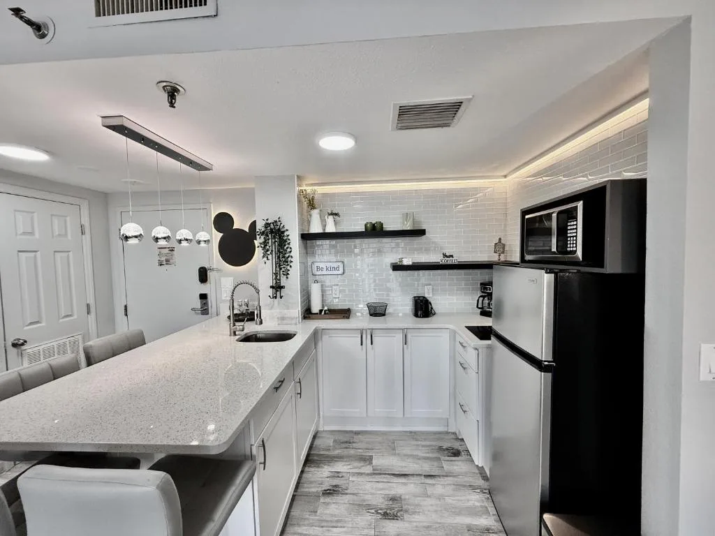 Entire condo near Universal Studios in Orlando - Free Resort Access