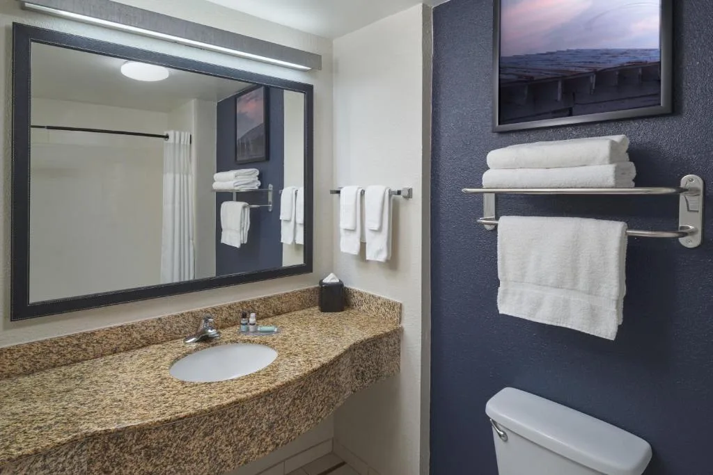 Fairfield Inn & Suites by Marriott Orlando International Drive/Convention Center — 3