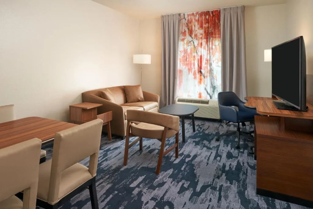 Fairfield Inn & Suites by Marriott Orlando International Drive/Convention Center — 4