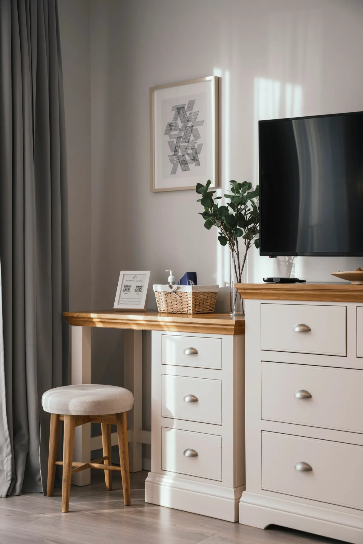 J14A | Rooms & Apartments — 5