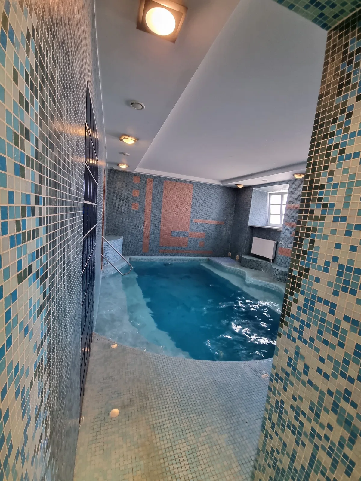 Mabre Residence — 2