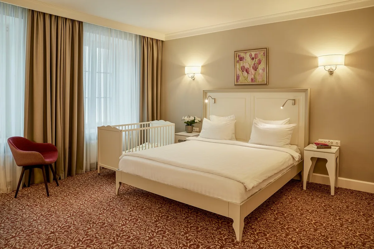 Ratonda Centrum Hotels