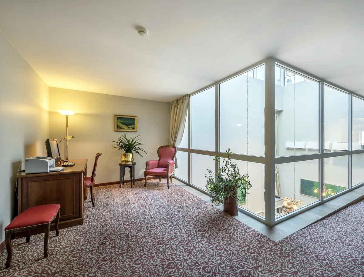Ratonda Centrum Hotels — 5