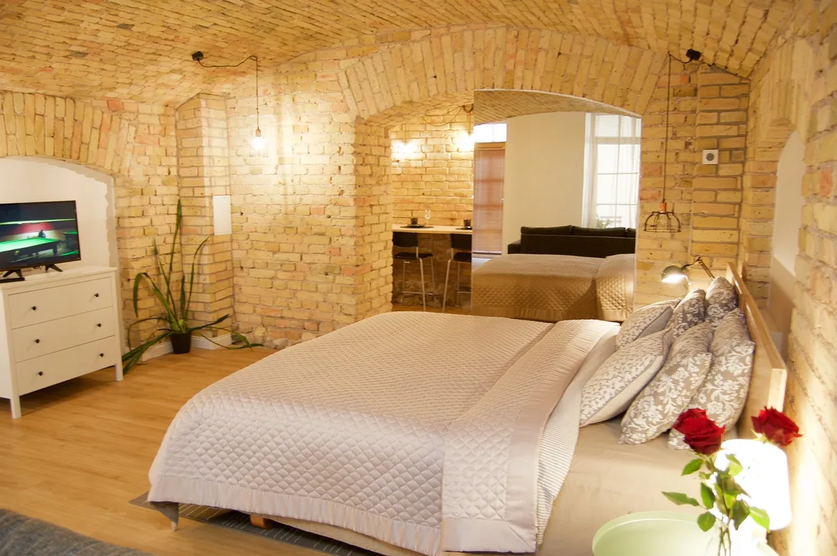 Tomy Old Town Apartments — 2