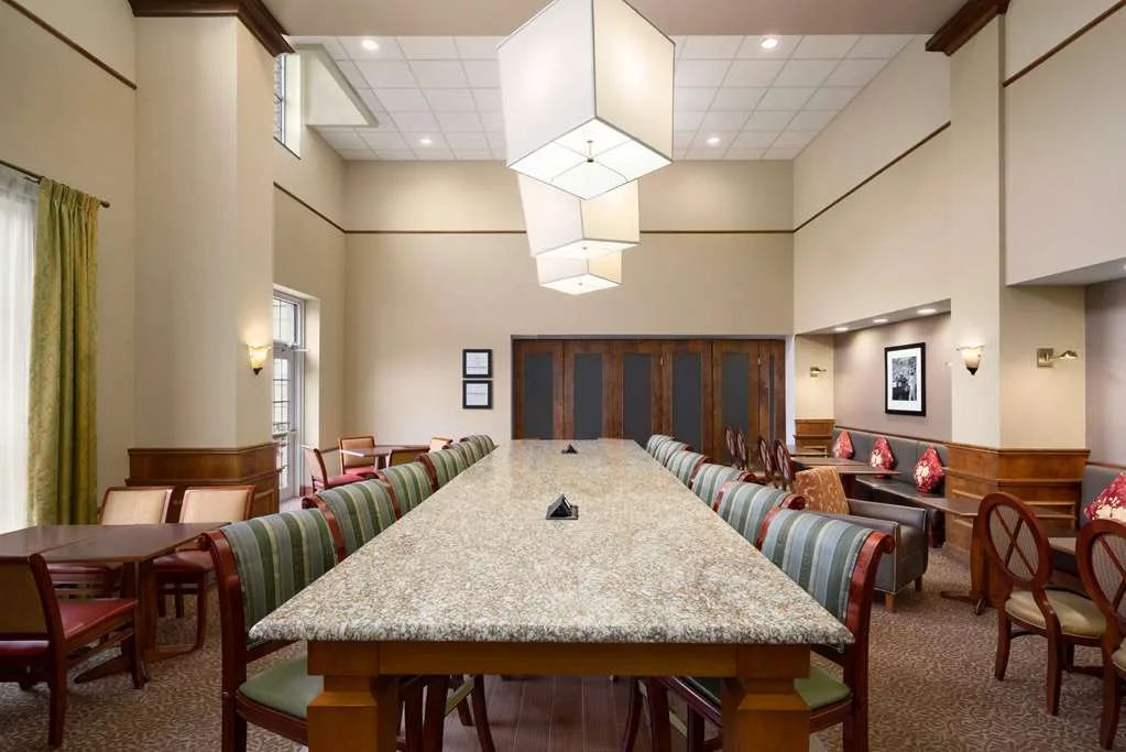 Hampton Inn & Suites Williamsburg-Central — 5