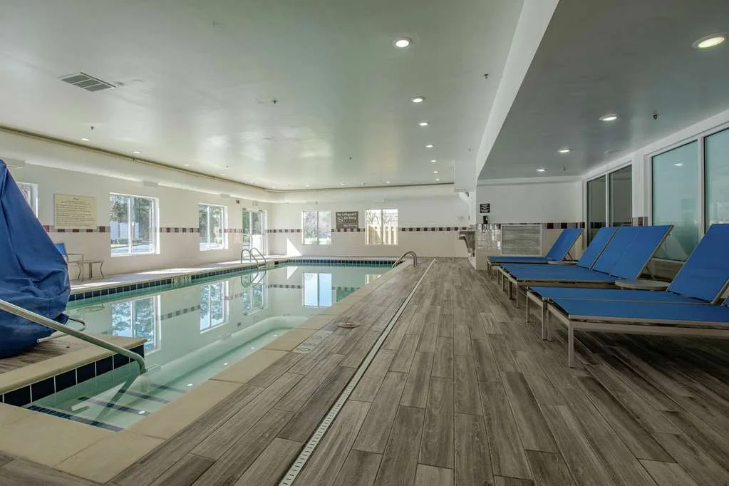 Hampton Inn & Suites Williamsburg-Richmond Rd. — 4