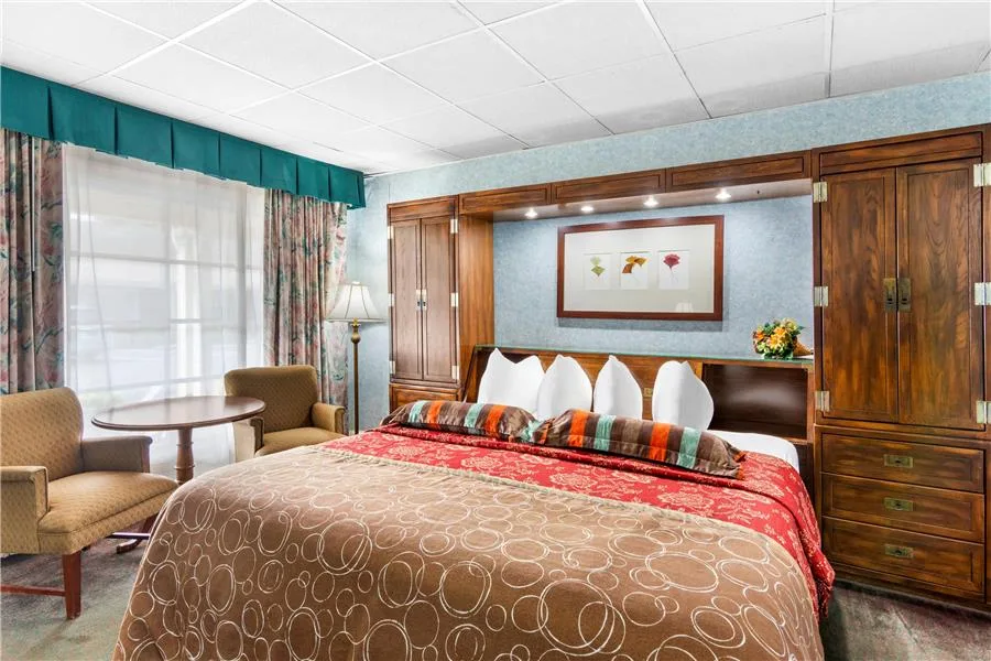 Rodeway Inn Williamsburg Historic Area — 3