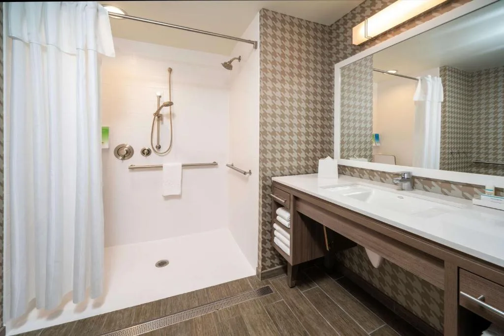 Home2 Suites By Hilton Minneapolis-Mall of America — 3
