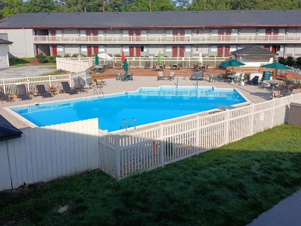 Red Roof Inn Doswell - Kings Dominion — 4