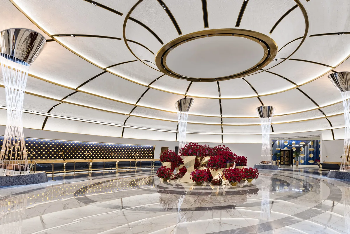 Fontainebleau Las Vegas — 5
